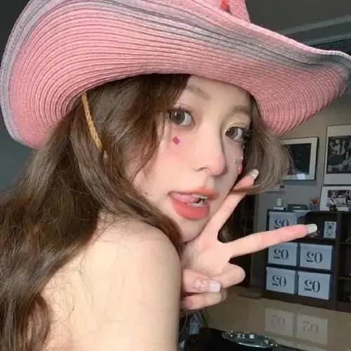 隔壁的女孩 在线观看封面