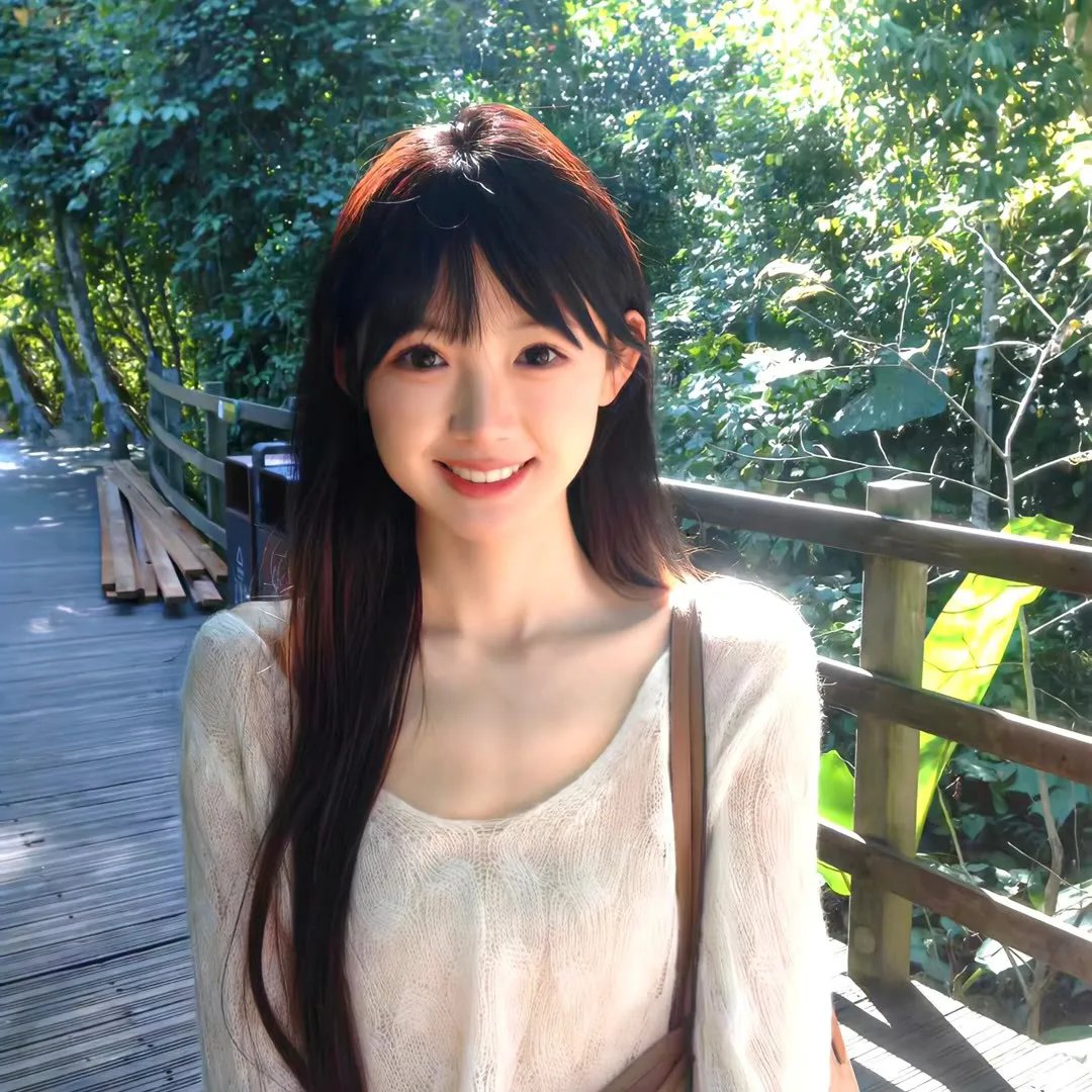 两个四月 在线观看封面